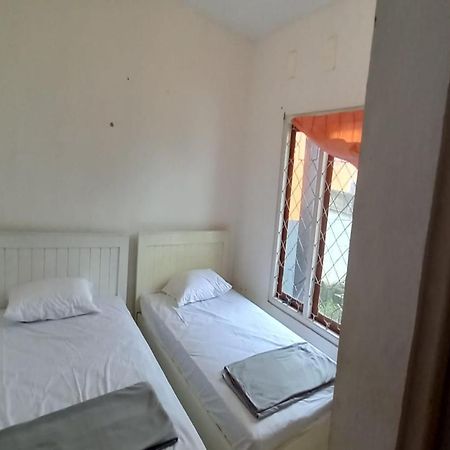 Oyo 90974 Homestay Golo Koe Sejahtera Labuan Bajo Eksteriør billede