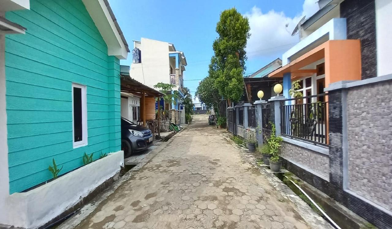 Oyo 90974 Homestay Golo Koe Sejahtera Labuan Bajo Eksteriør billede