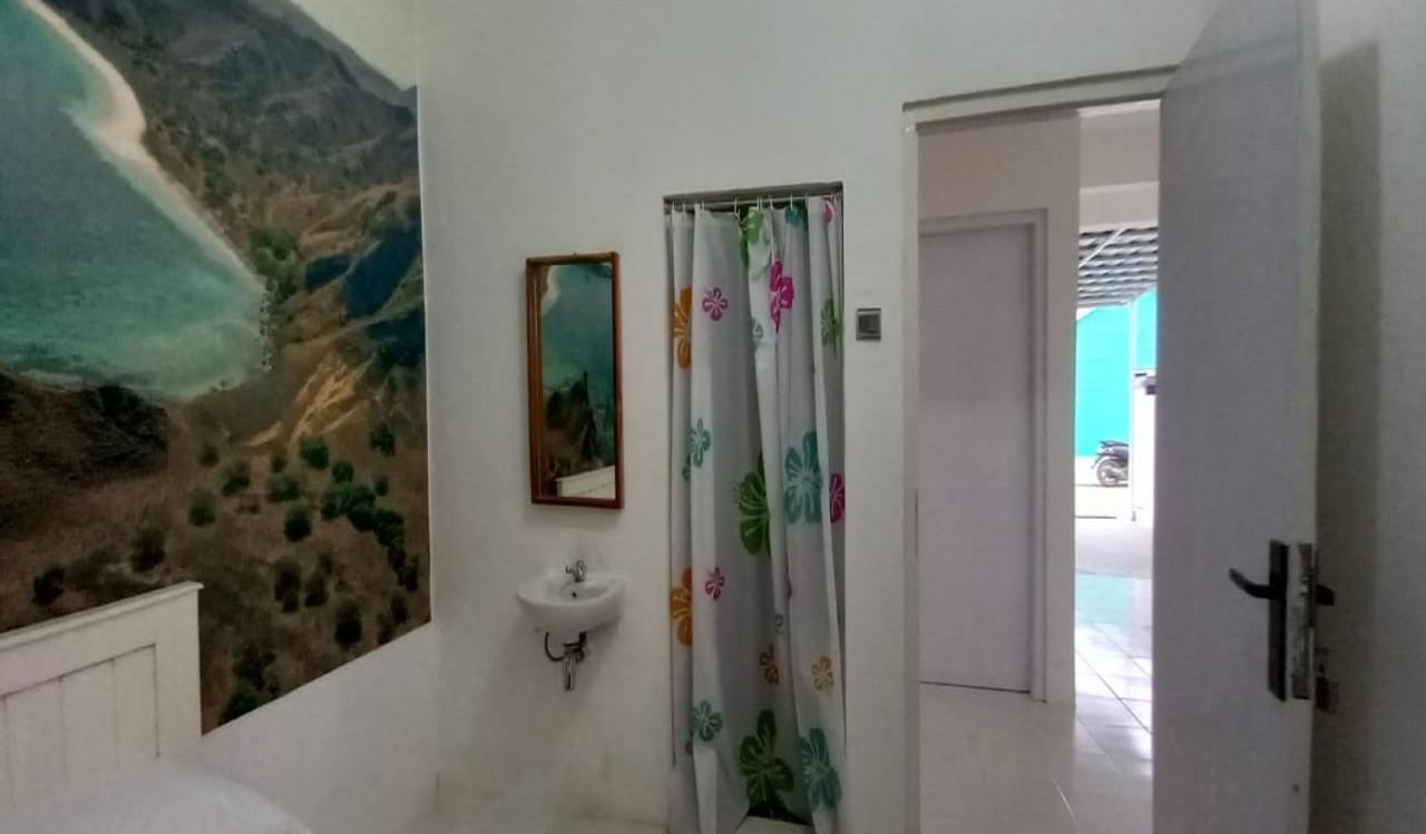 Oyo 90974 Homestay Golo Koe Sejahtera Labuan Bajo Eksteriør billede