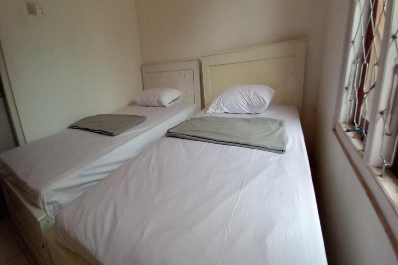 Oyo 90974 Homestay Golo Koe Sejahtera Labuan Bajo Eksteriør billede
